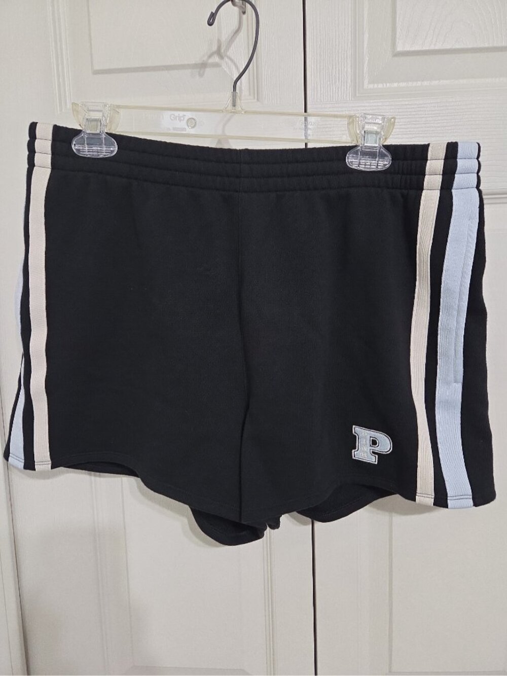 VS Pink New Sweat Shorts Large